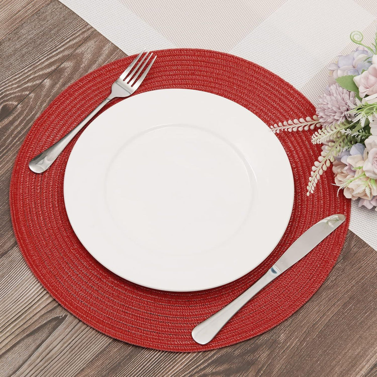 Round Braided Placemats 15 inch Set of 4 Washable Kitchen Table Placemats for Home Wedding Party (Red, 4)