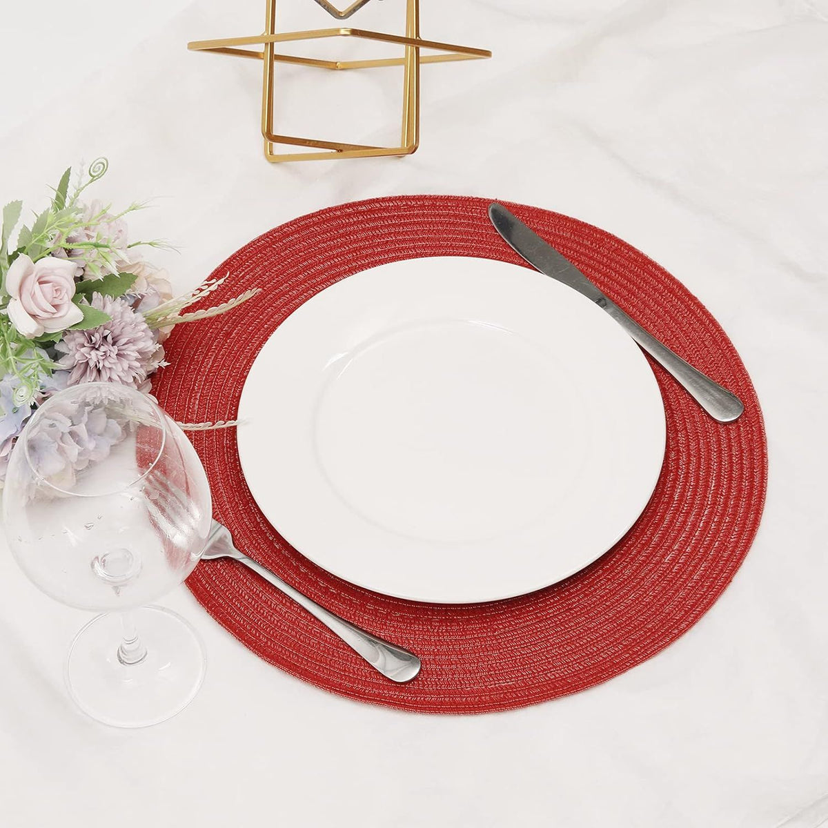 Round Braided Placemats 15 inch Set of 4 Washable Kitchen Table Placemats for Home Wedding Party (Red, 4)