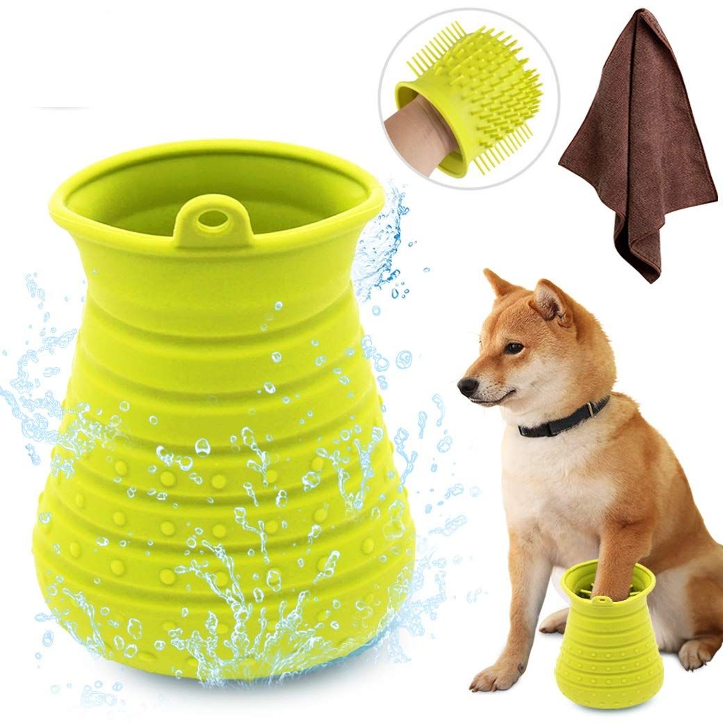 Dog Paw Cleaner Cup with Towel Pet Foot Washer Protable Dog Cleaning Brush for Puppy Cats Massage Grooming Dirty Claw (Green)