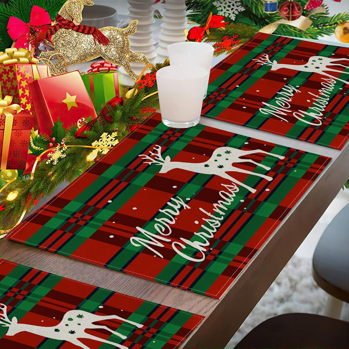 Christmas Placemats Set of 4 Cloth Placemats, Christmas Decorations Mat Indoor for Dining Table Heat Resistant Kitchen Holiday