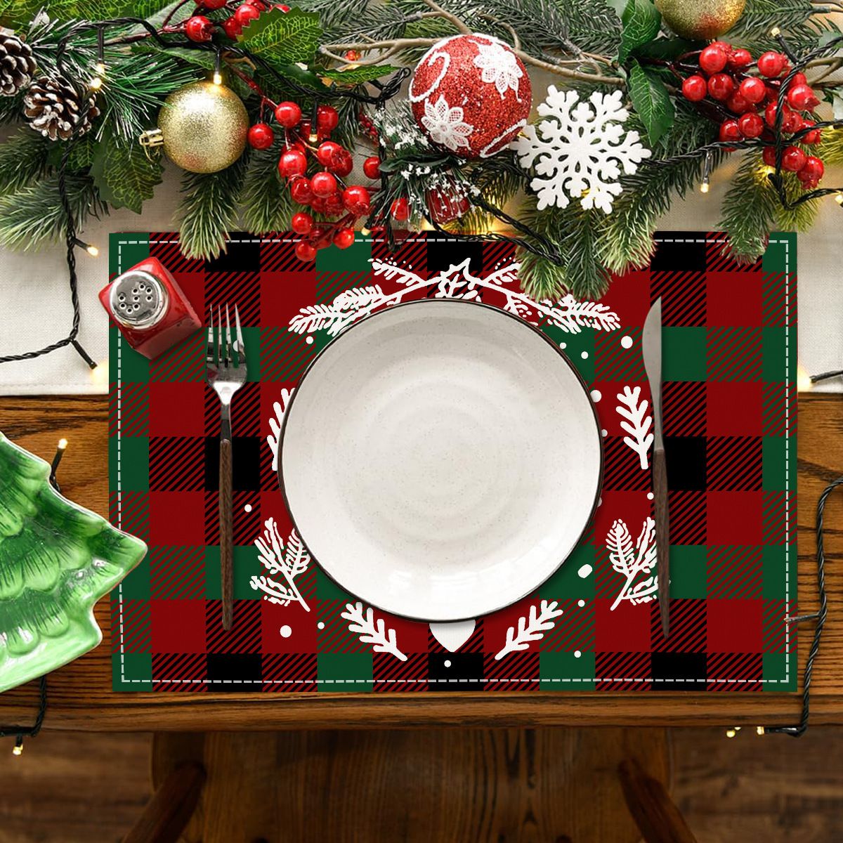 Christmas Placemats Set of 3 Table Mats for Dining Tables Red Green Buffalo Plaid Xmas Table Place Mat Set for Christmas Party