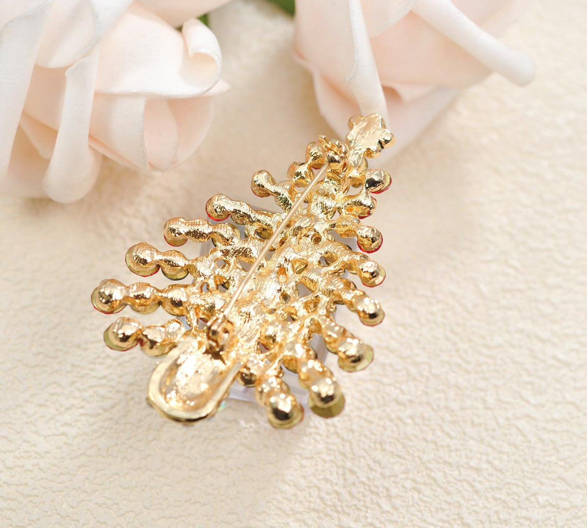 Holiday Christmas Jewelry Xmas Tree Brooch Pin With Colorful Crystal Lights  for  Claus Snowman Jingle Bells Jewelry Pins