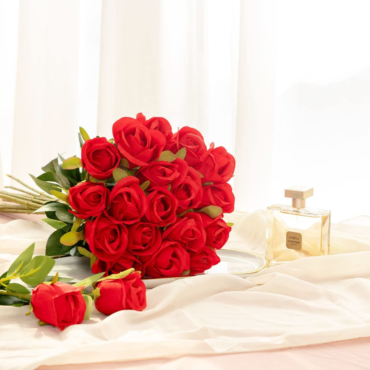 12pcs Artificial Silk Flowers Realistic Roses Bouquet Long Stem for Home Wedding Decoration Party (Rose Buds Red)