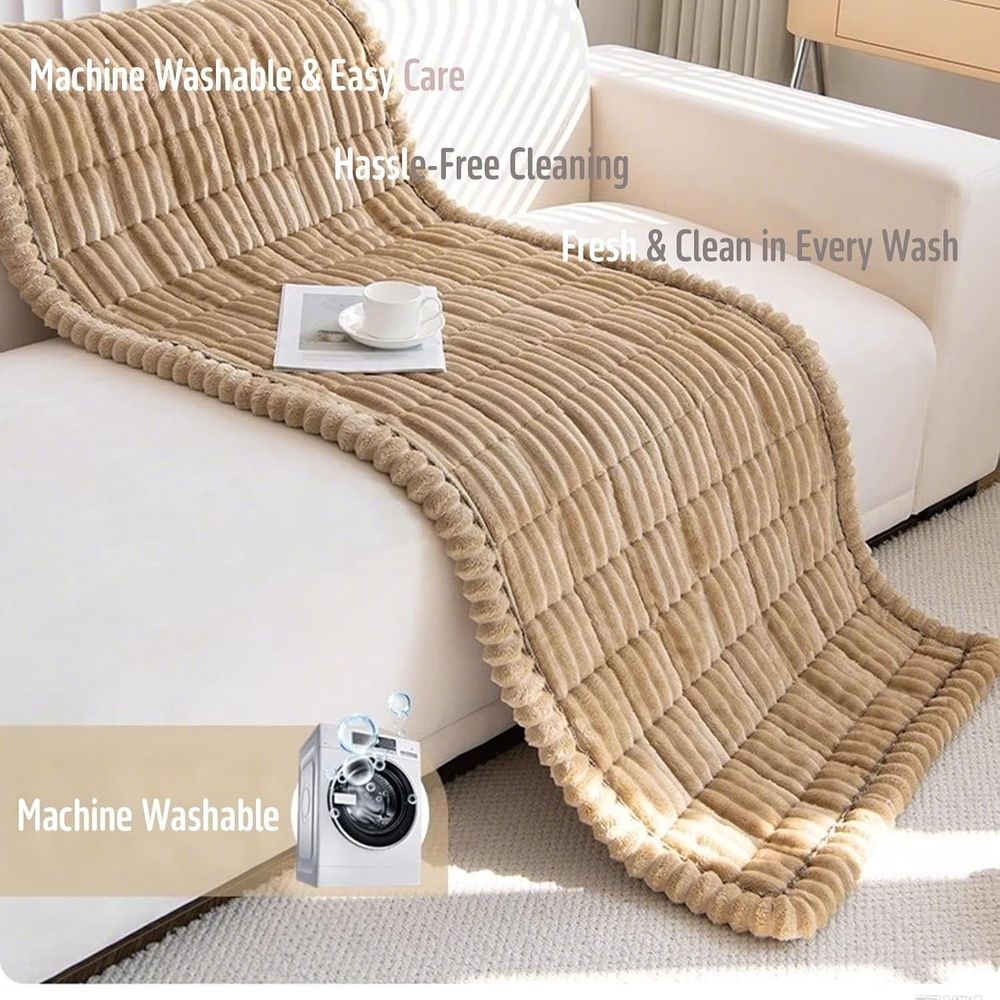 Plush Pet Couch Cover, Ultra-Soft Non-Slip Sofa Protector with Waterproof Lining for Dogs & Cats