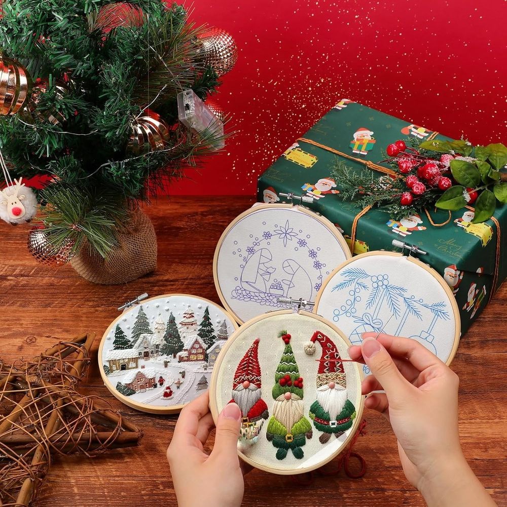 Christmas Embroidery KIT,Adults Kids DIY Handmade,Hand Embroidery Starter Kits with Stamped Embroidery Pattern,for Christmas Embroidery Kits for Adults Beginners Starter