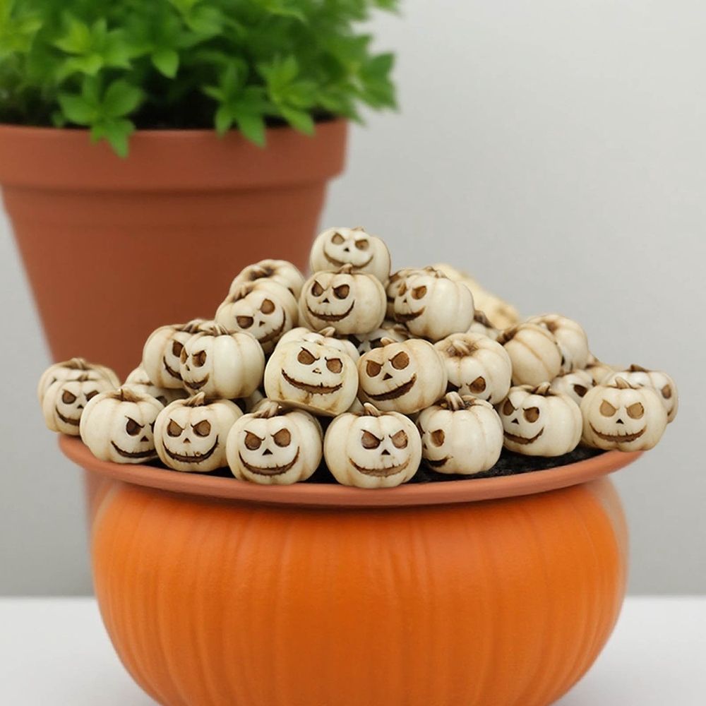 1 Pcs Halloween Mini Pumpkin Decorations, Halloween Fish Tank Decor, Spooky Smiling Face Mini Pumpkins, Jack-O'-Lantern Miniature Vase Fillers, White Resin Artificial Figurines