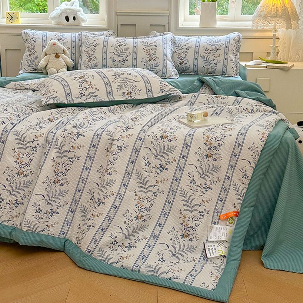 Brighten Up Summer Quilt for Room - Lightweight Breathable Throw - Washable Cotton Blanket to Add Color to Living Space