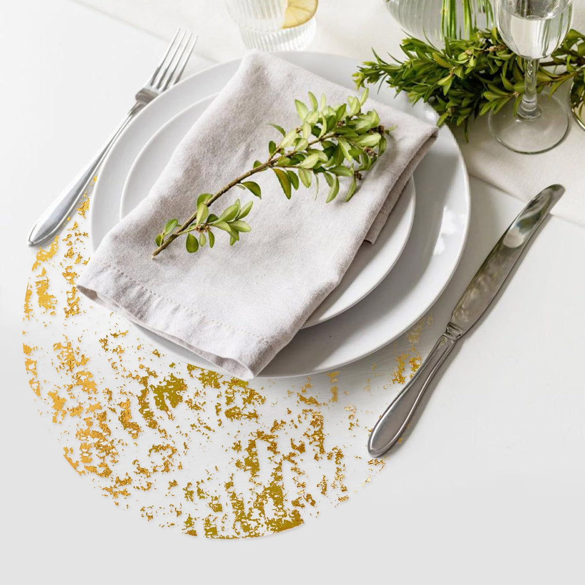 12 Pcs  Gold Round Placemats Metallic Glitter Gold Foil Mesh Decorative Table Mates Gold for Wedding (13 Inch)
