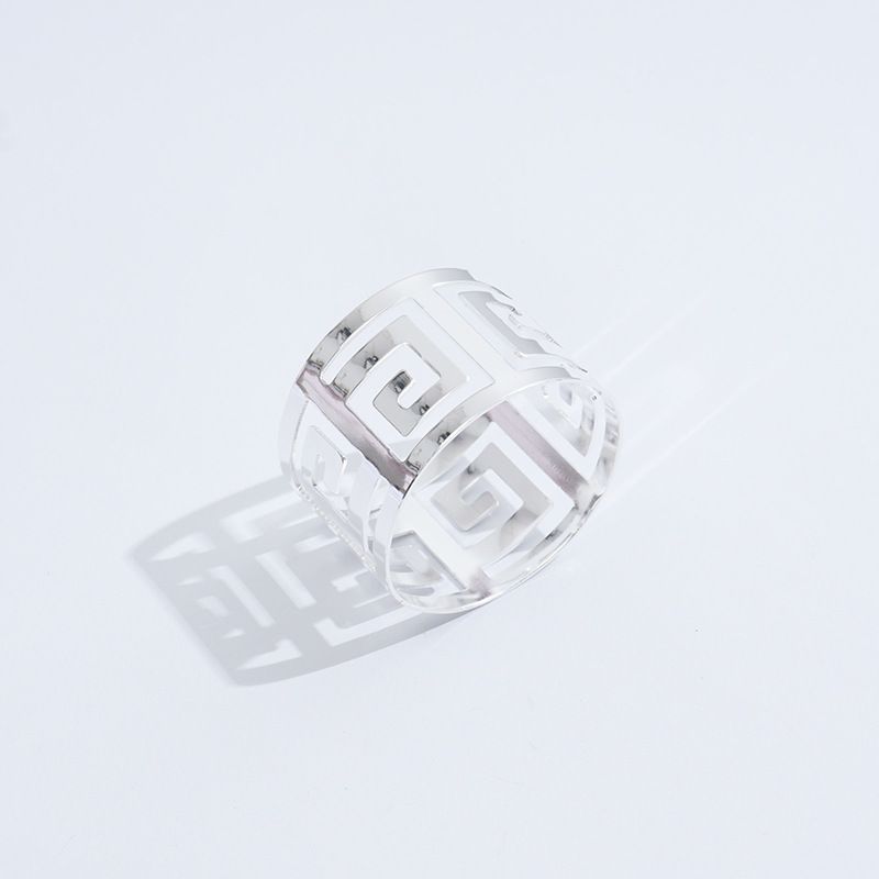 6PCS Hollow Out Napkin Ring Holder, Silver Circle Serviette Buckles for Holiday Party Wedding Banquet Household Festival Decor