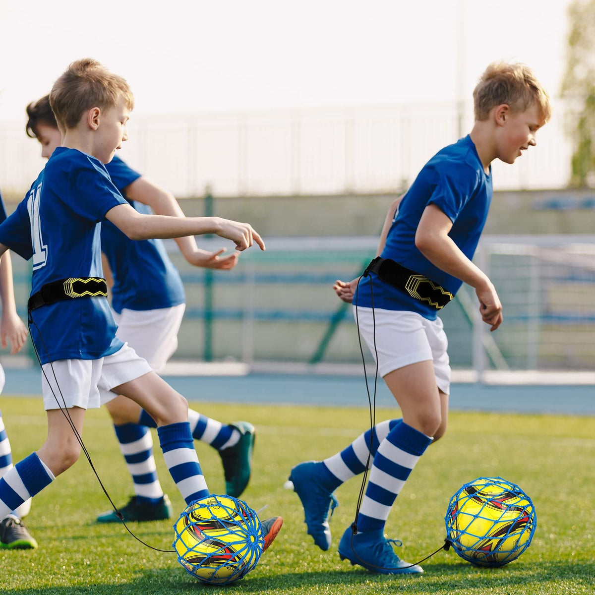 2 Pcs Soccer Kick Throw Trainer  for Kids Adults Solo Soccer Kick Practice Training Equipment Aid, Fits Ball Size 3, 4, 5