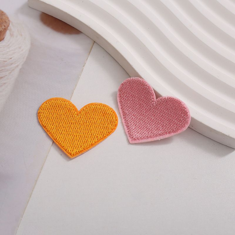 Very Smal Heart Love Cartoon Iron On Patches Embroidered Pretty Sewing On Patches Appliques -11pcs