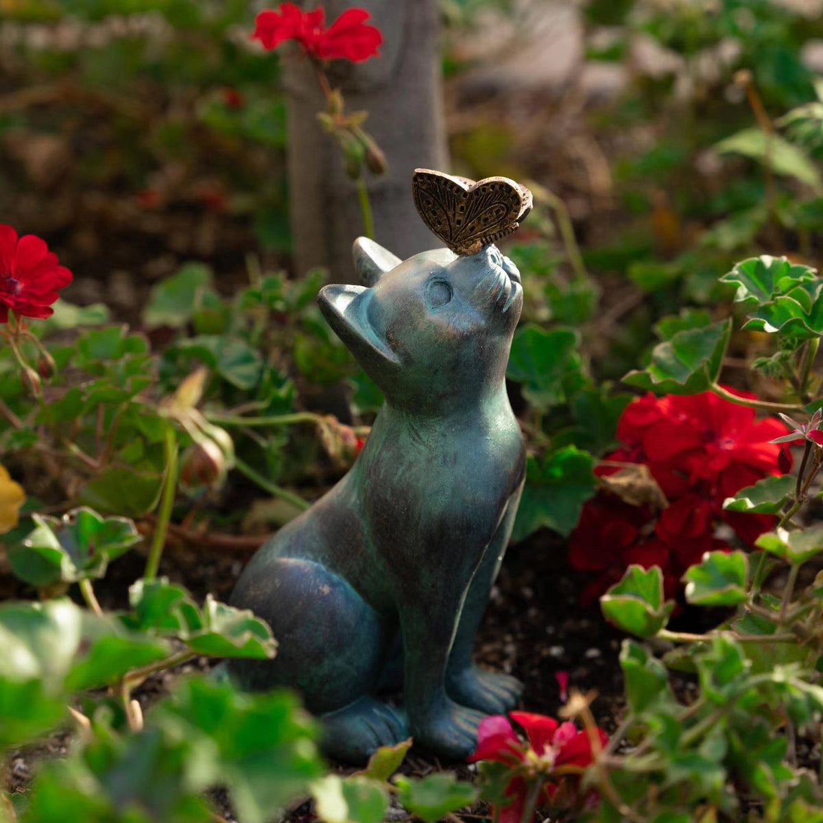 Garden Decor Statues,Cat Figurines Gifts with Butterfly,8" Scarecrow for Garden - for Indoor Outdoor Home Or Office
