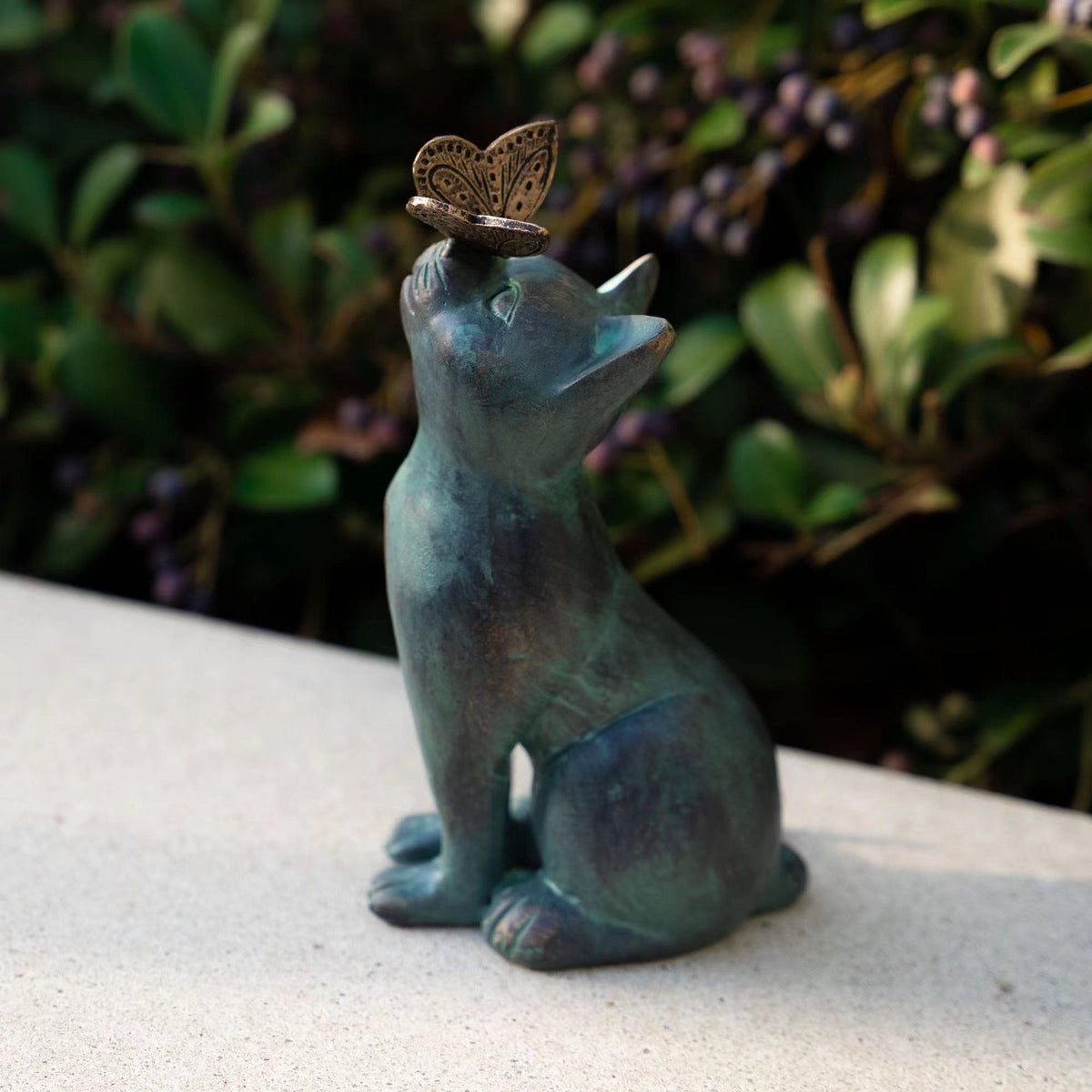 Garden Decor Statues,Cat Figurines Gifts with Butterfly,8" Scarecrow for Garden - for Indoor Outdoor Home Or Office