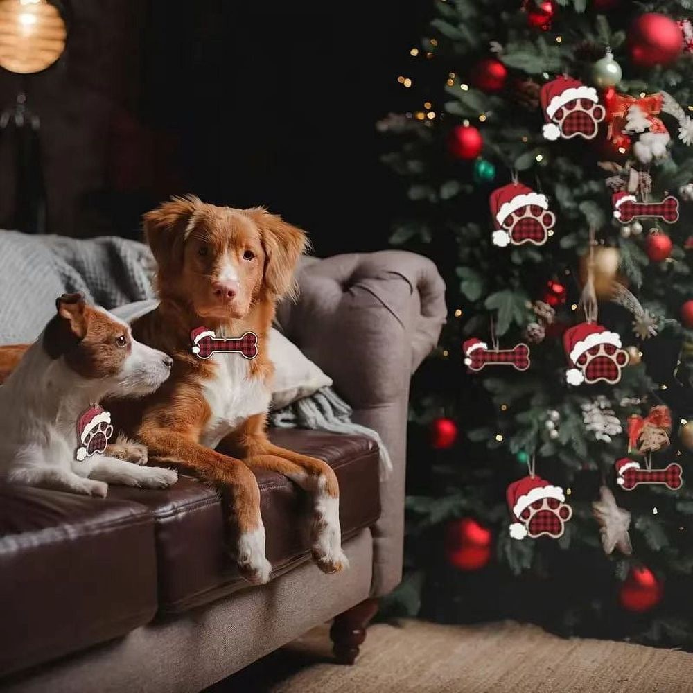 Christmas Dog Paw Wooden Ornaments Dog Bone Ornaments for Christmas Tree Wooden Dog Paw Print Hanging Wood Dog Decoration with Bow Ties Ropes for Christmas Holiday Festival Decor