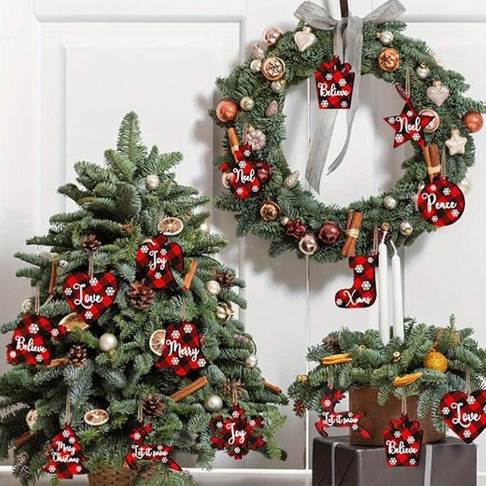 Christmas Buffalo Plaid Ornaments Christmas Tree Wooden Hanging Decor Black and Red Wooden Christmas Ornaments Reindeer Snowman Plaid Christmas Tree Decorations
