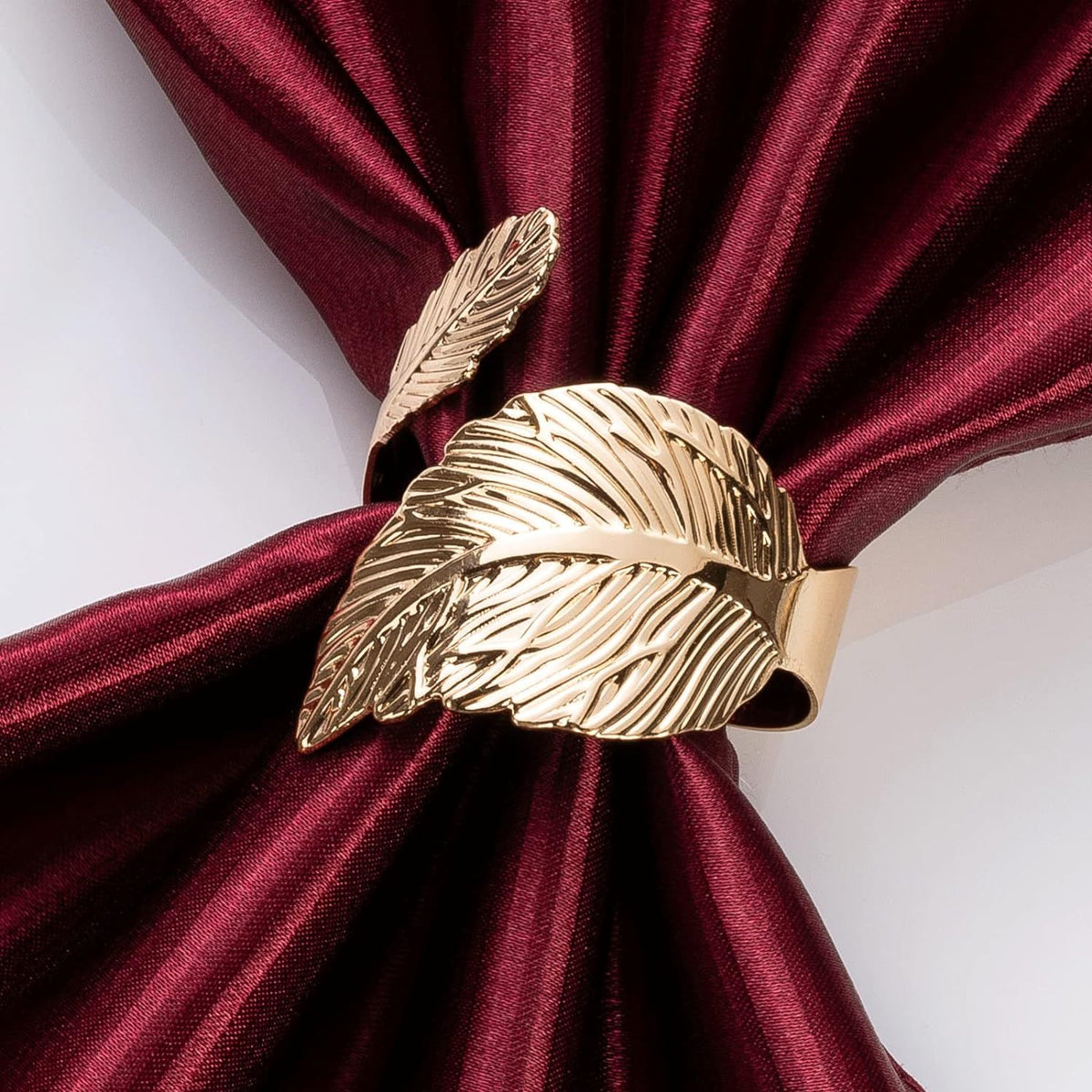 Gold Leaf Napkin Rings Set of 8, Metal Material  Gold design napkin rings look more stylish and sophisticated