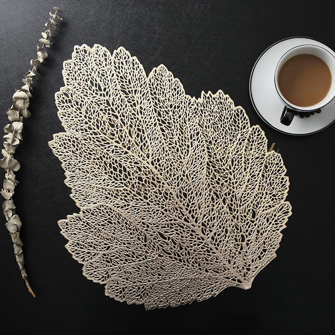 Placemats Set of 6, 15 Inch Metallic Vinyl Christmas Festival Lunch Mats Leaf Holiday Party Restaurant Home Table Decoration, Gold
