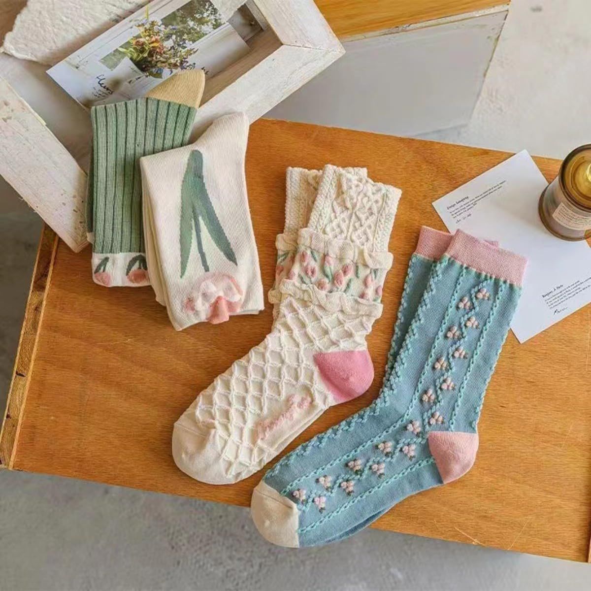 4 Pairs tulip Cute Socks, Women's Lace Ruffles Ankle Casual Sock, Breathable Mid Tube Socks, Floral Crew Socks