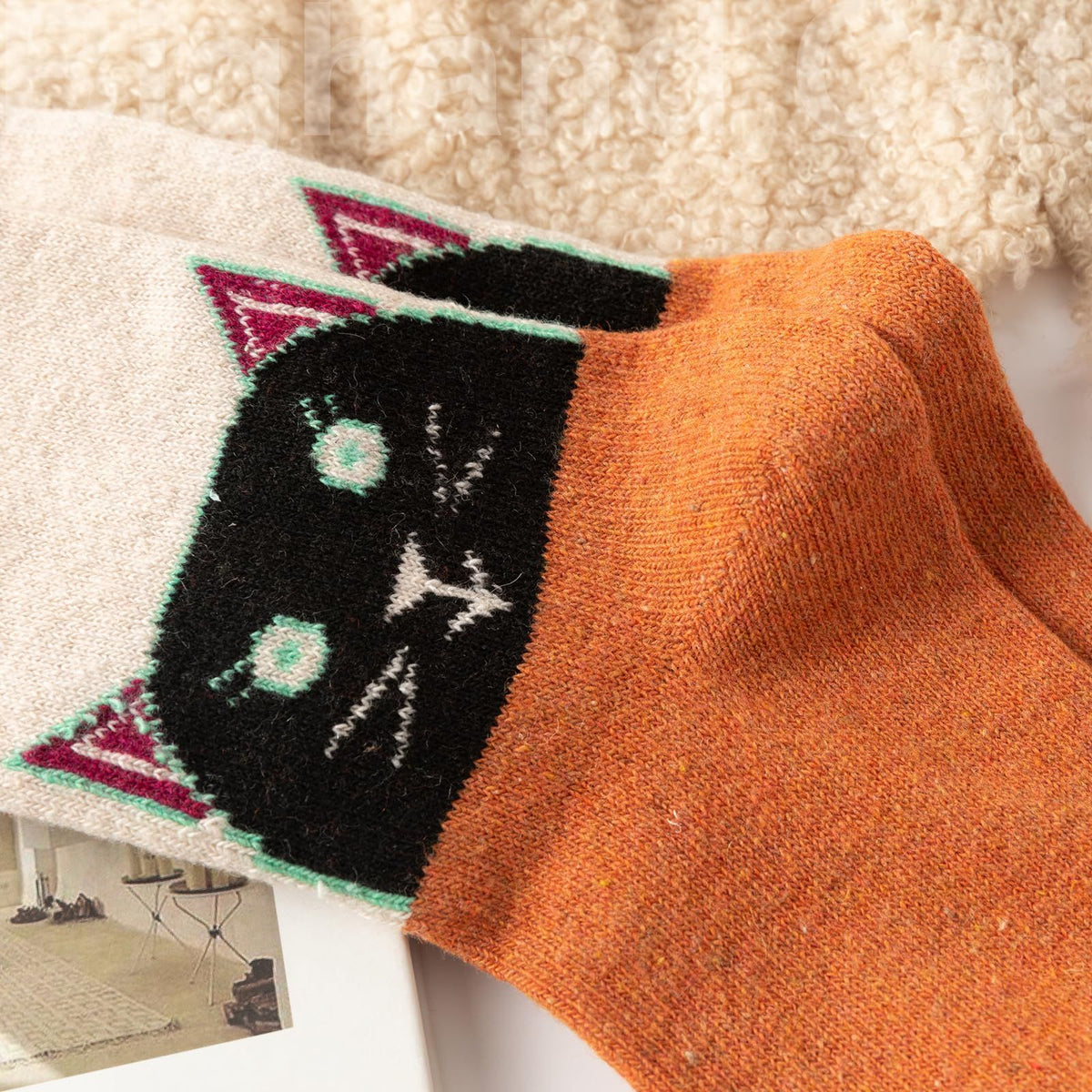 Cute Warm Wool Socks for Women Super Cozy Thick Crew Winter Socks Gifts, 5 Pairs with sweat absorption, breathable