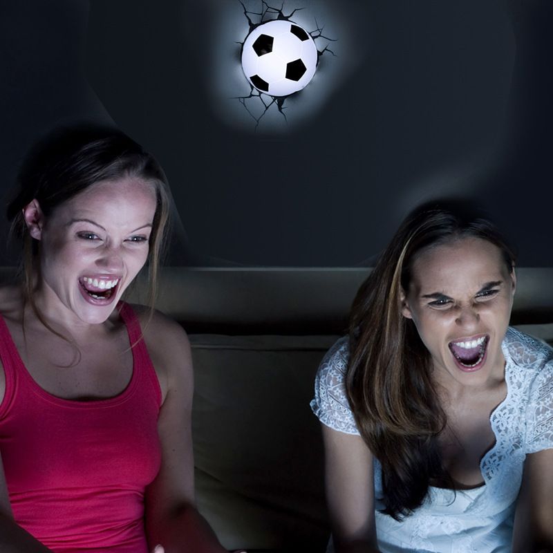 Sports Soccer Ball 3D Deco Light for Boys Kids Room Children Bedroom Amusement Kindergarten Decoration（9cm）