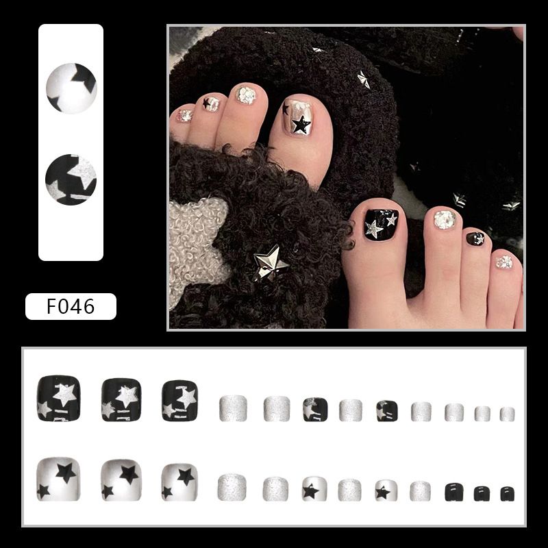 Short Press on Toenails Square False Toenails Black silver Fake Toe Nails Stars Designs Glue on Toenails Full Cover Stick 24Pcs