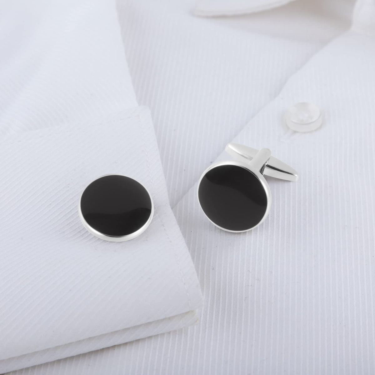 Cufflinks for Men Classic Wedding Business Shirt Cuff Links Silver Gold Black Set Gifts with Box （2pcs）