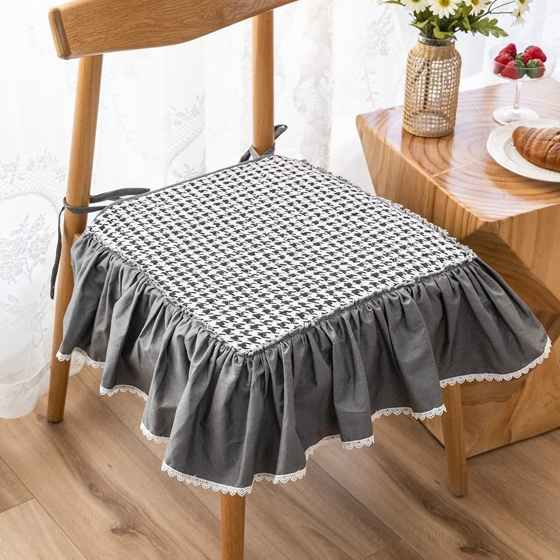 Chair Cushions Non Skid with Ruffles,Vintage Dining Chair Pad with Ties,Seat Cushion for Wedding Party Home Kitchen Decorations