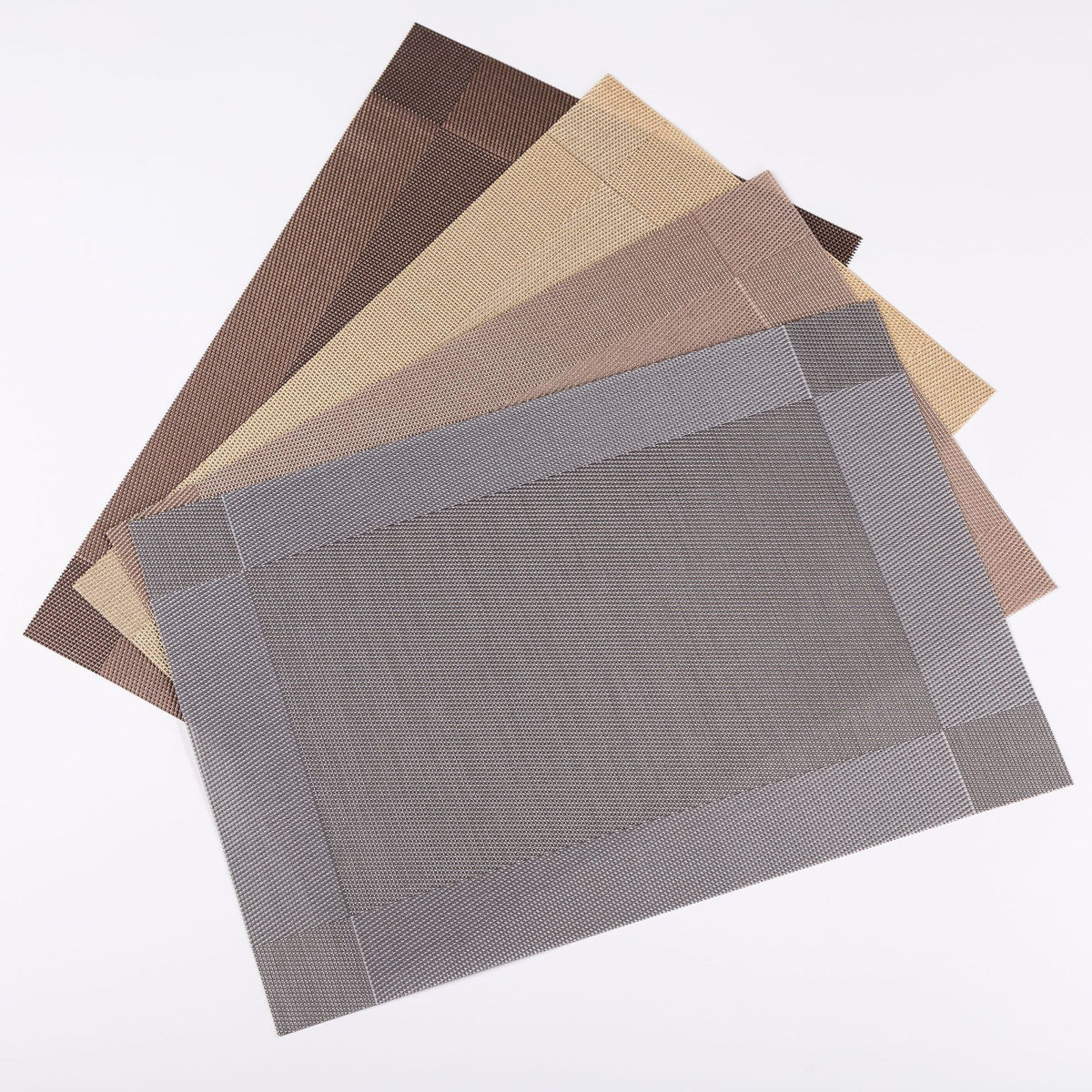 Placemats Washable Easy to Clean PVC Placemat for Kitchen Table Heat-resistand Woven Vinyl Table Mats （4pcs）