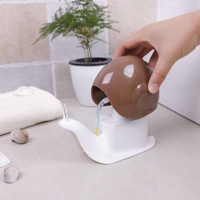 Cute Snail Soap Dispenser, Hand Soap Dispensers Pump, Refillable Bottle Dispenser for Liquid Soap Shampoo for Kitchen Bathroom