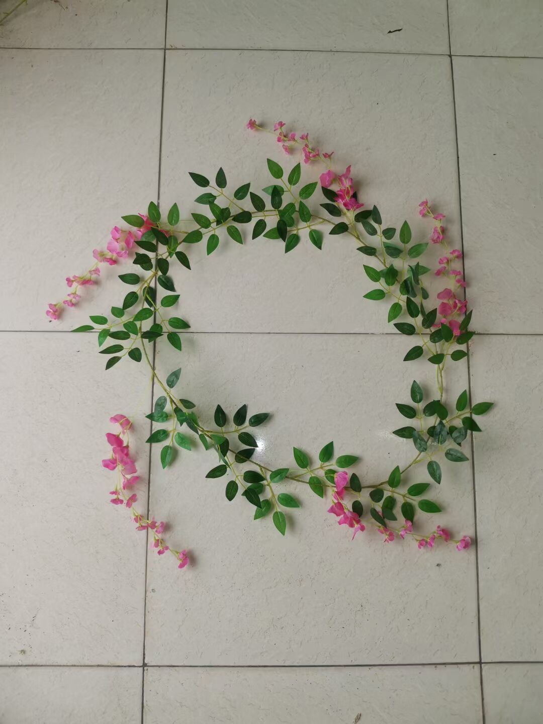 Artificial Wisteria Garland Fake Wisteria Vine Hanging Bush Flower String Greenery Garland with Flower Wedding Home Party (4pcs）
