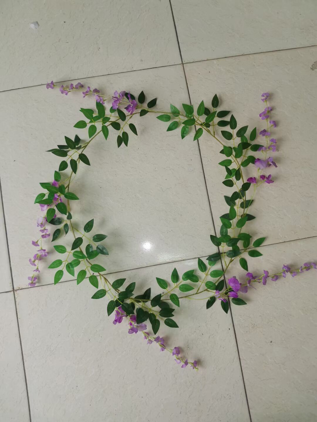 Artificial Wisteria Garland Fake Wisteria Vine Hanging Bush Flower String Greenery Garland with Flower Wedding Home Party (4pcs）