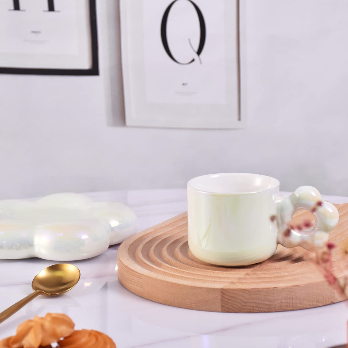 Ceramic Coffee Mug with Set, Creative Cute Cup with Flower, Novelty Cups with Flower Handle for Office and Home, Aesthetic Mugs