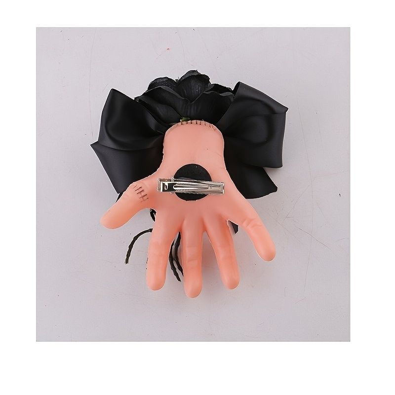 Halloween Decoration Fake Hand Spider Prop Bow Accent Spooky Decor Realistic - Black - Size 01