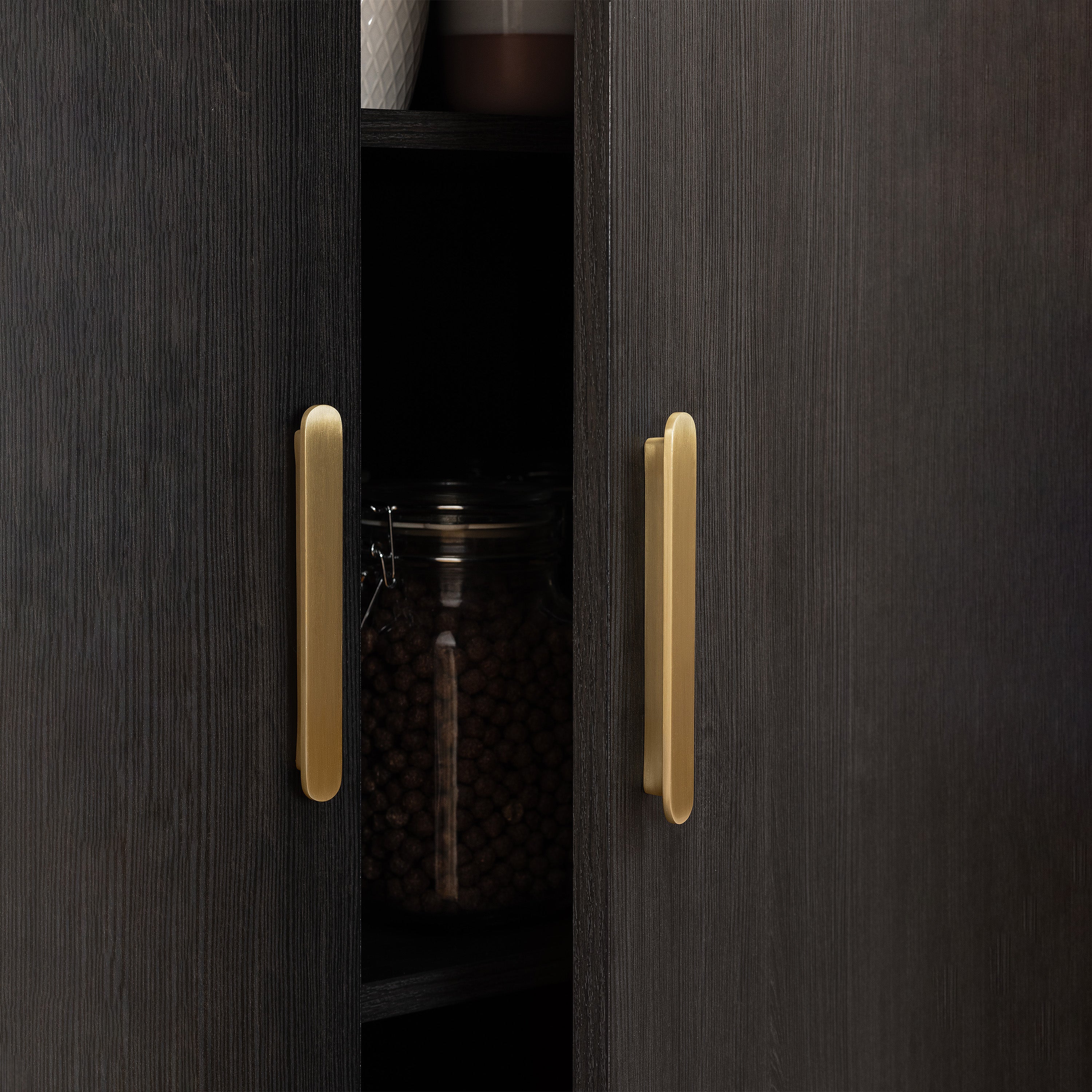 STOCKHOLM STORAGE CUPBOARD CLASSIC - NORDIC ASH - OVAL BRASS