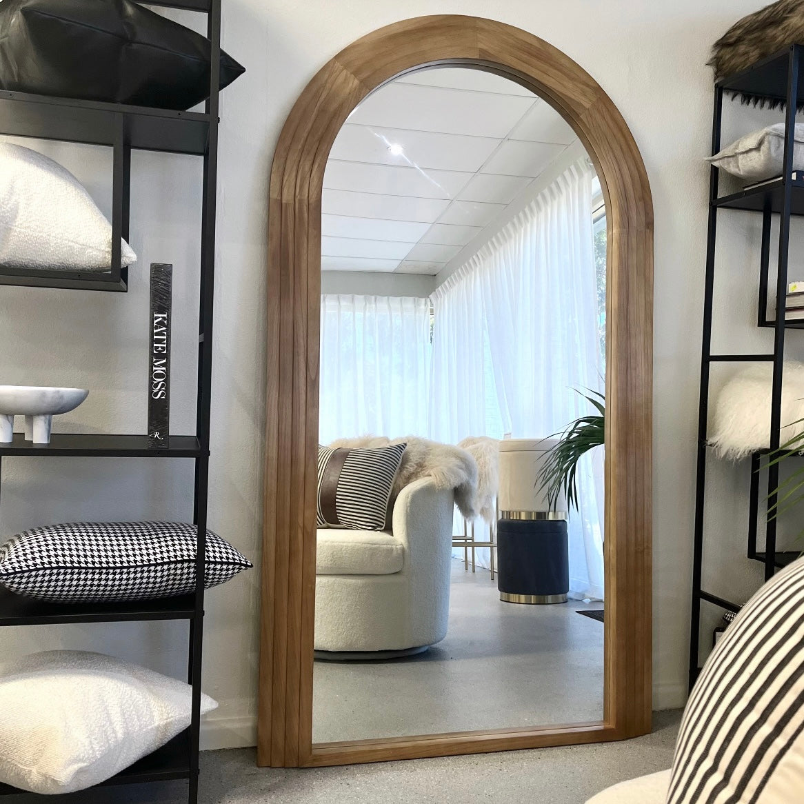 Interior Ave - Sierra Arched Step Mirror – Signature Sculptural Oak Wood Statement Piece