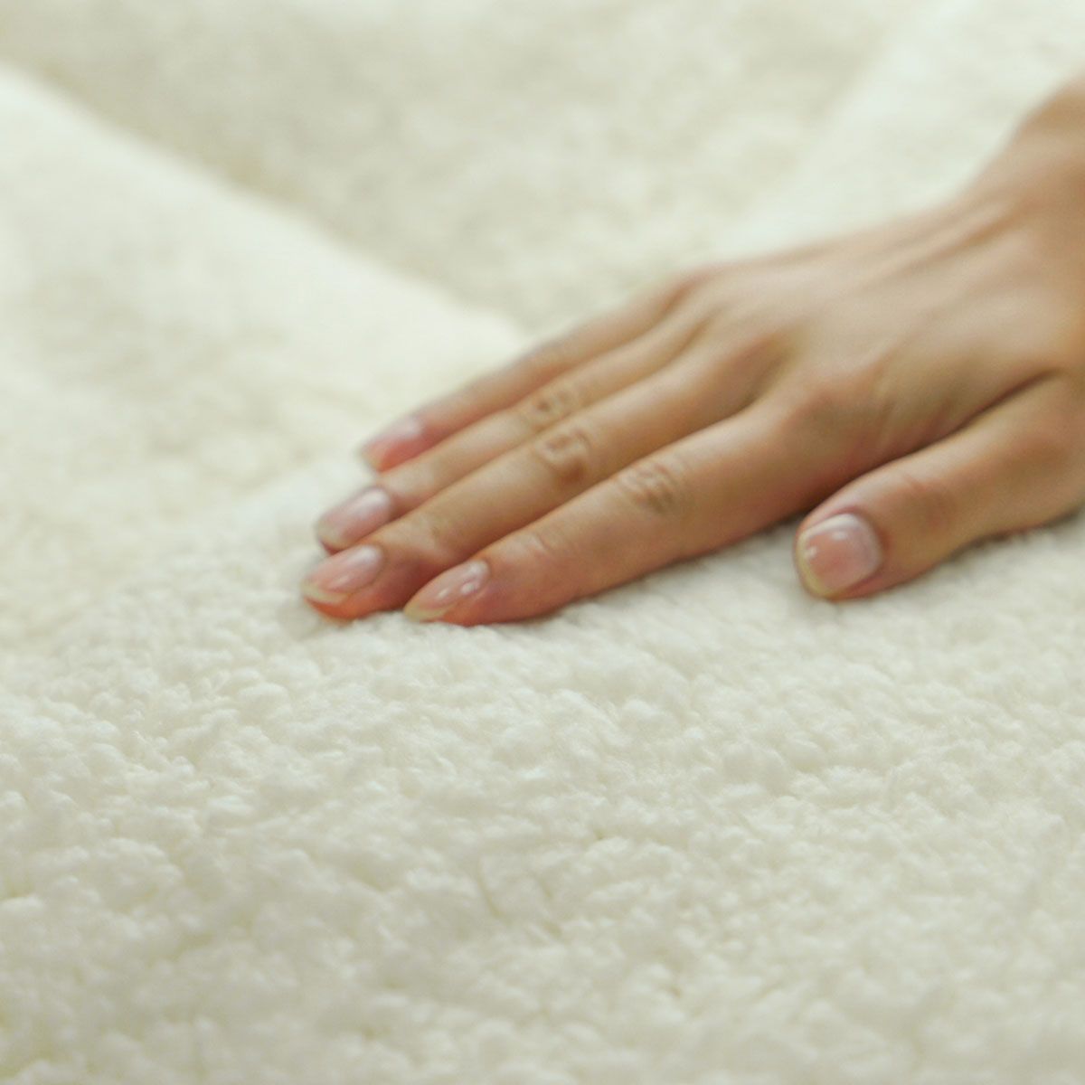 Ramesses 1200GSM Sherpa Winter Mattress Topper Double