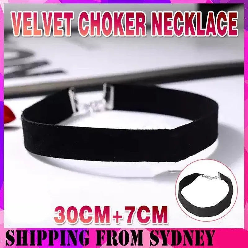 Black Velvet Choker Necklace - Perfect For The 90S Grunge Look