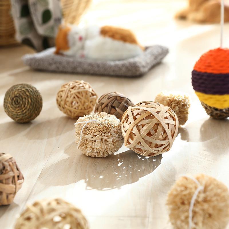 4/5PCS Pet Balls Rabbit Toys Bunny Straw Rattan Woven Chewing Ball Biting Toys - 5PCS