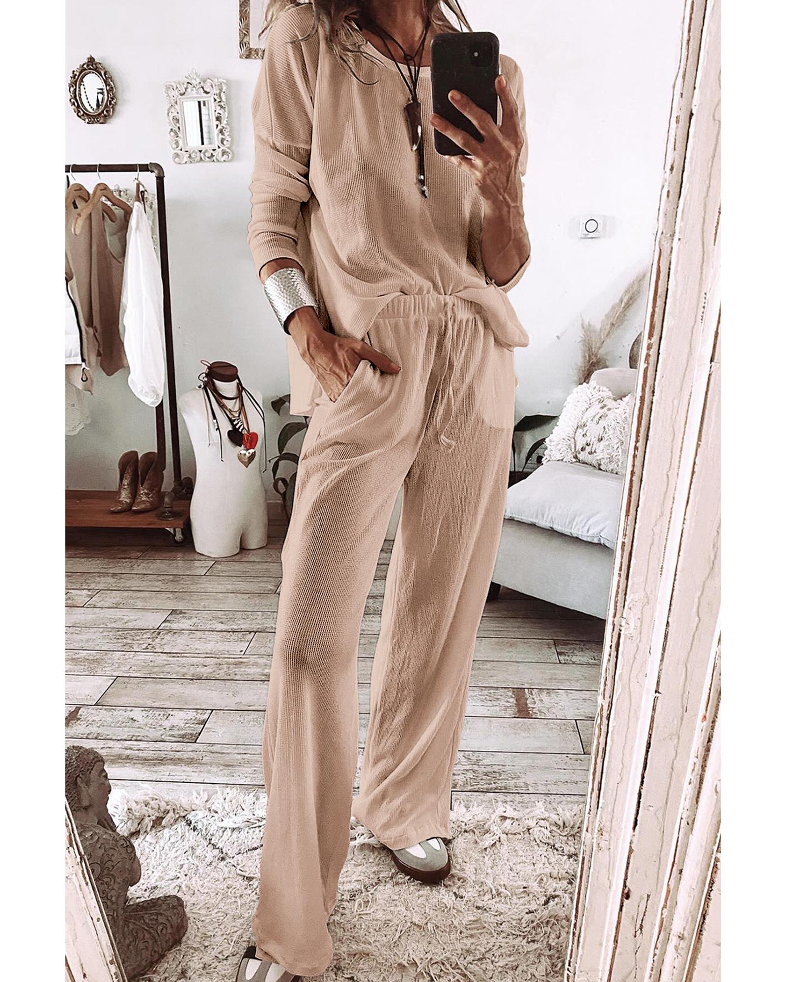 Parchment Textured Long Sleeve T Shirt and Pants Lounge Set - M