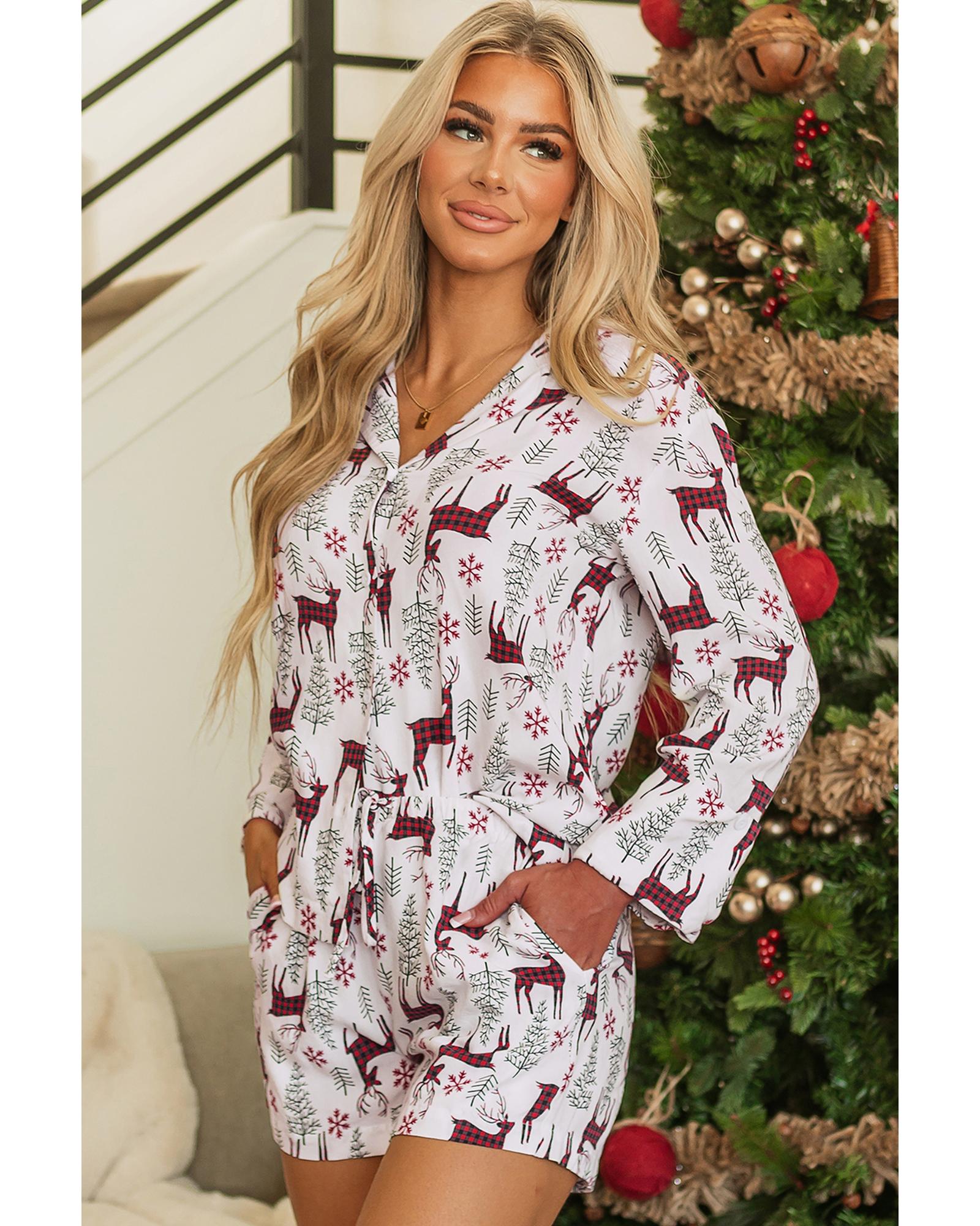 White Christmas Deer Printed Shirt and Shorts Lounge Set - M