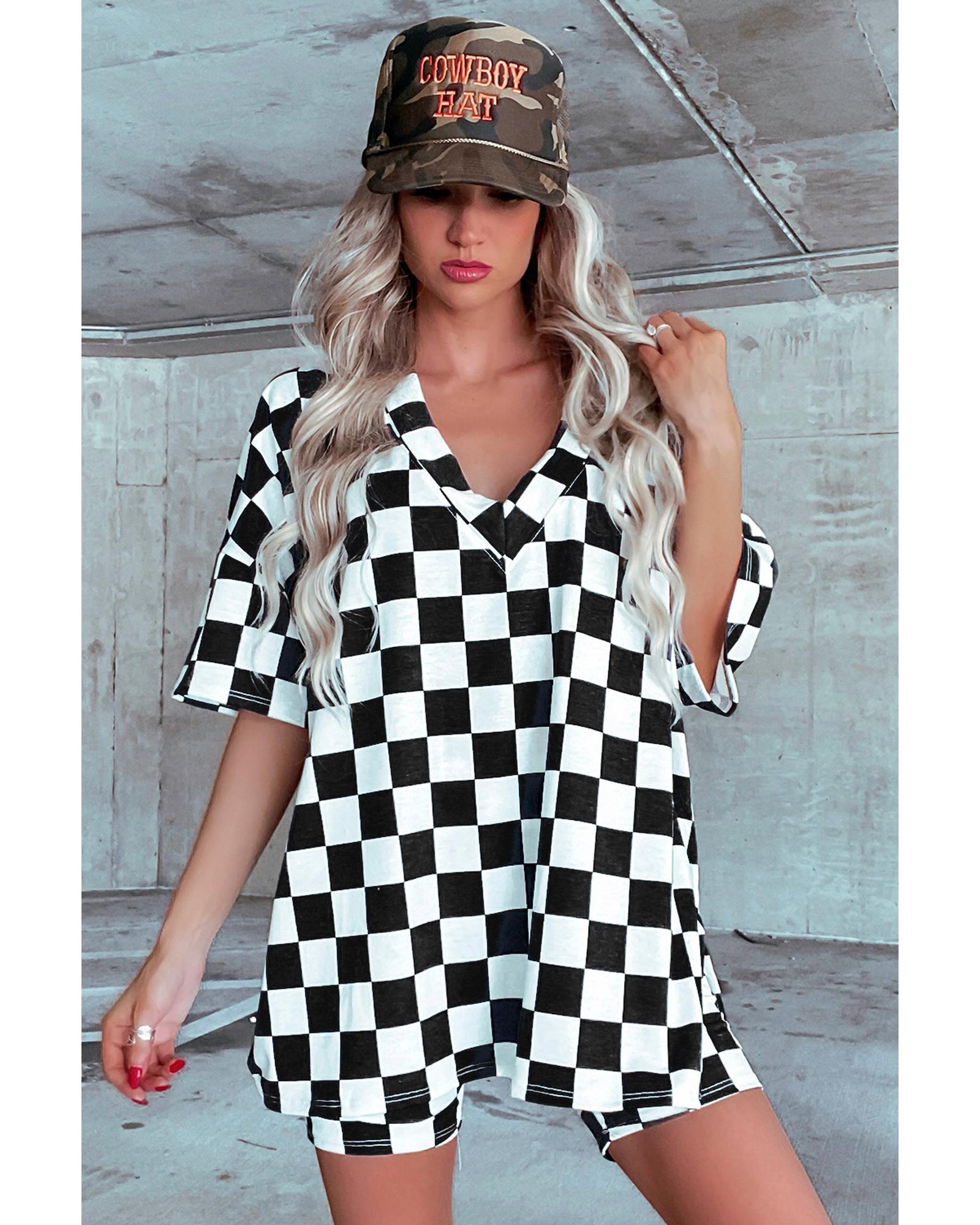 Black Checkerboard Print V Neck Loose Tee and Shorts Lounge Set - L