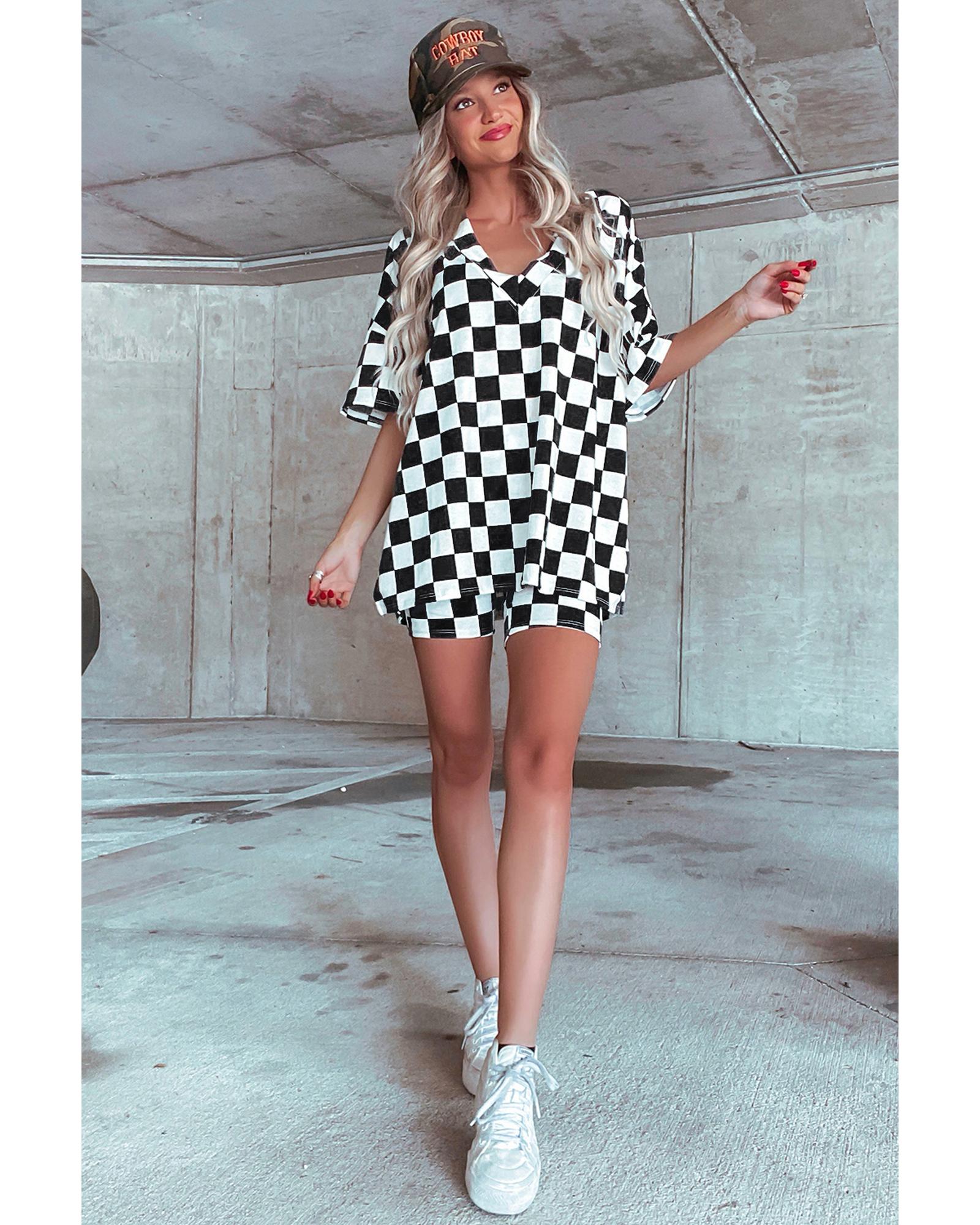 Black Checkerboard Print V Neck Loose Tee and Shorts Lounge Set - S