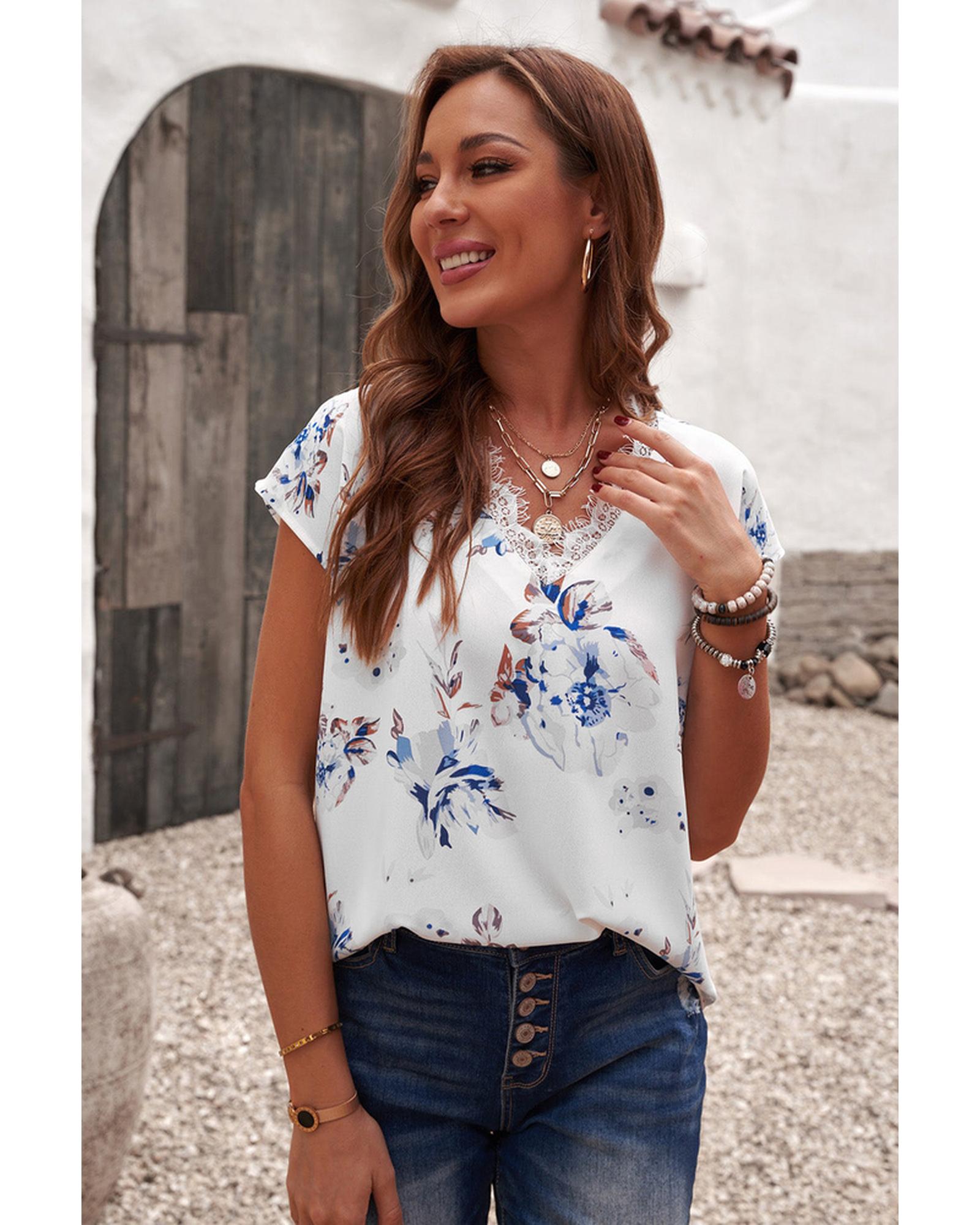 Azura Exchange Scalloped V Neck Short Sleeves Top - 2XL