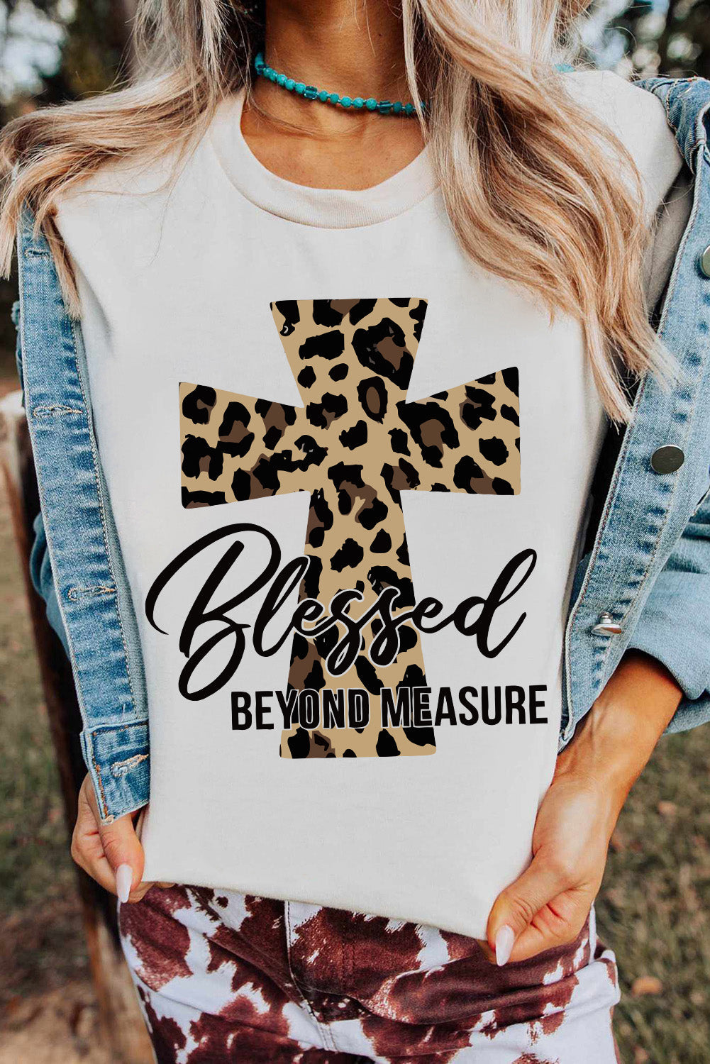 Azura Exchange Leopard Cross Graphic Print T-Shirt - L