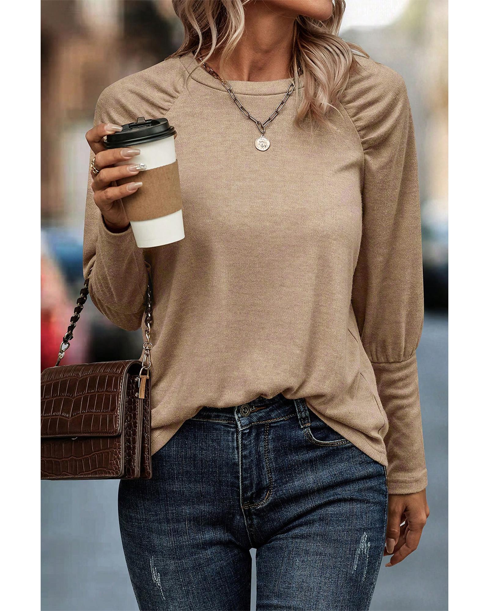 Pale Khaki Solid Ruched Raglan Sleeve Knit Top - L