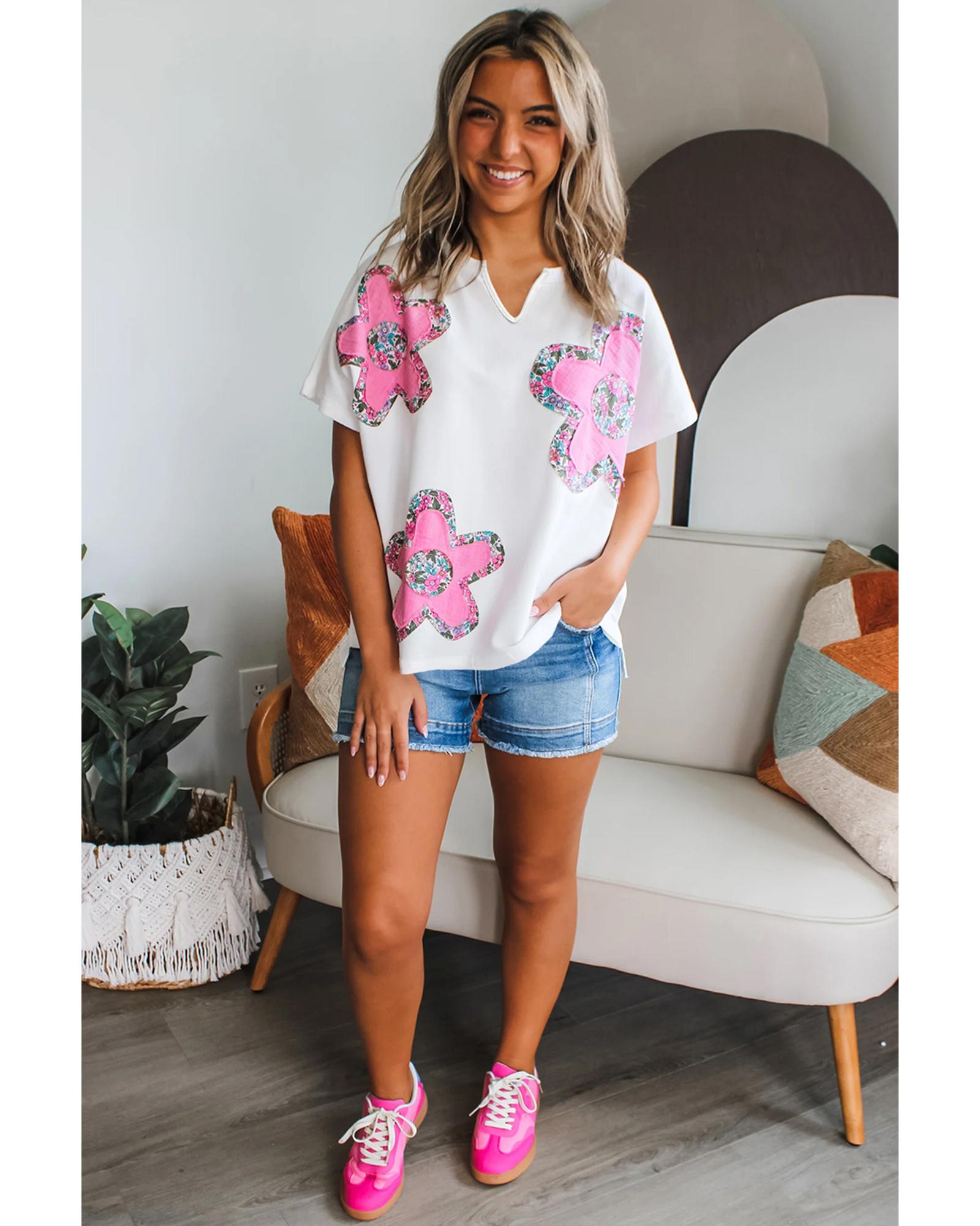 White Floral Applique Notched V Neck Dolman Sleeve Top - L