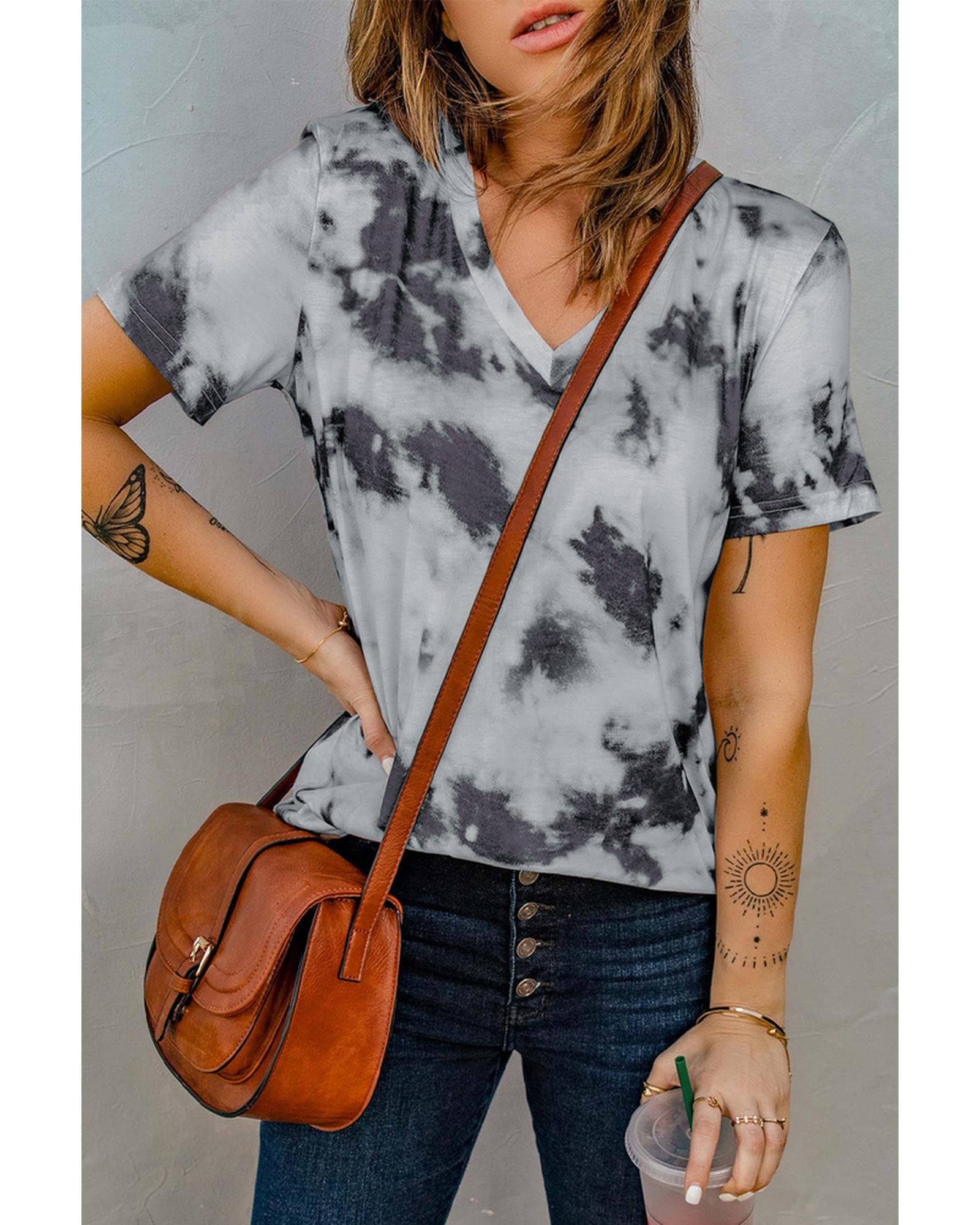 Azura Exchange V Neck Tie-dye T-shirt - L