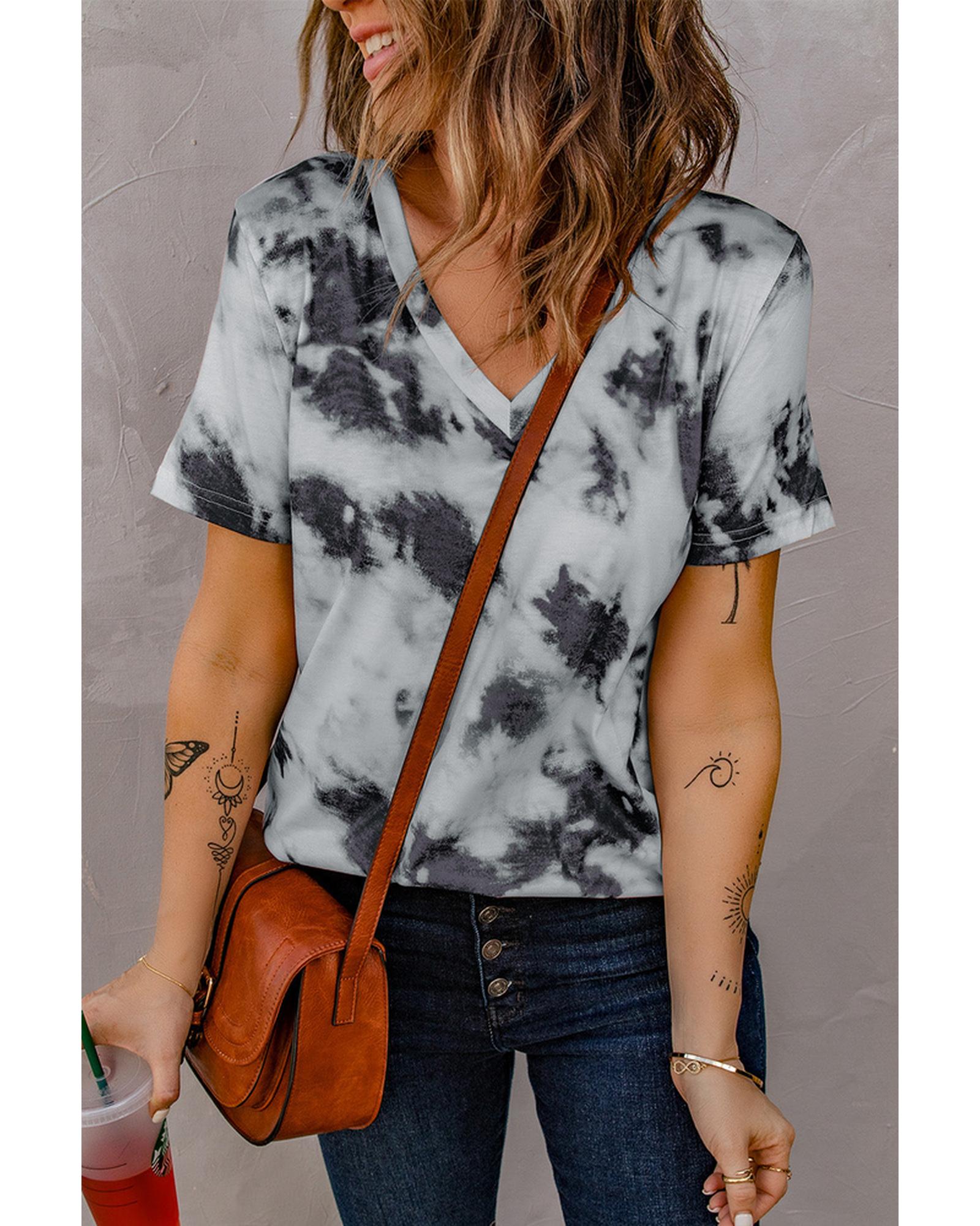 Azura Exchange V Neck Tie-dye T-shirt - L
