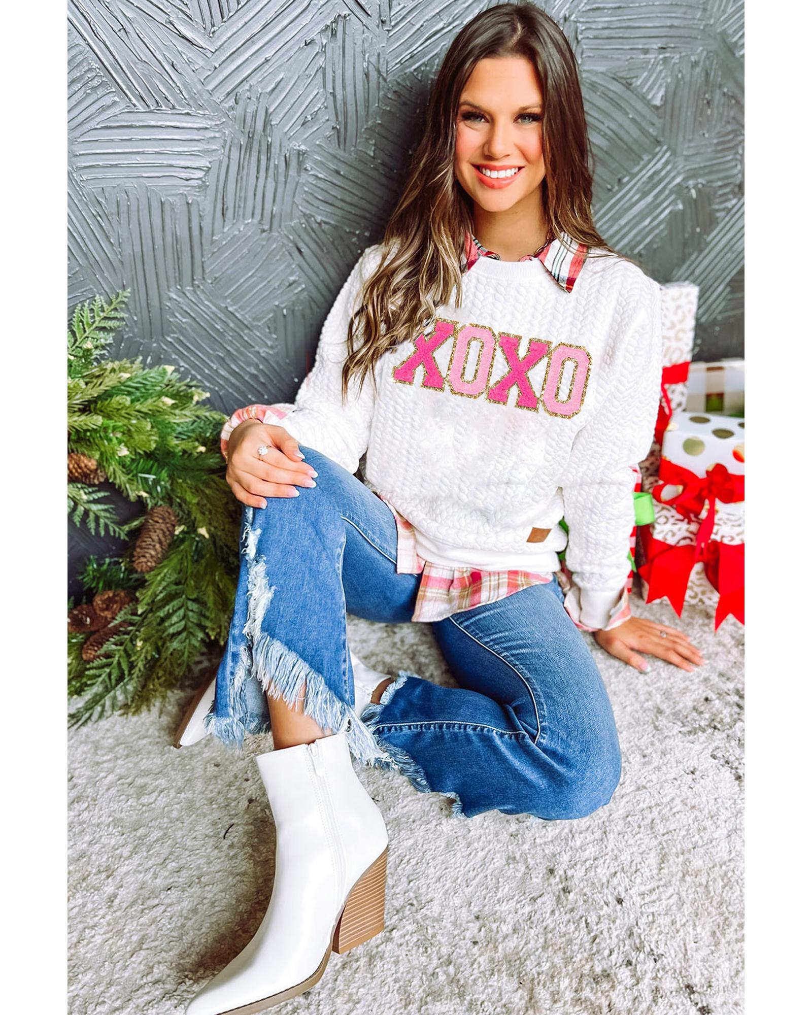 White XOXO Glitter Chenille Cable Knit Pullover Sweatshirt - M