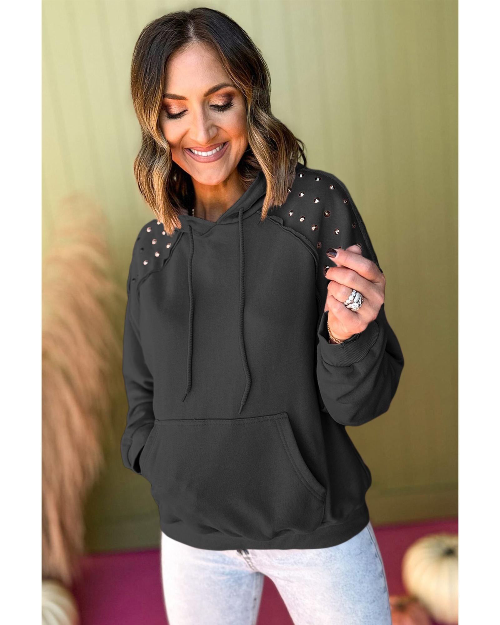 Black Solid Color Rivet Stud Raglan Sleeve Hoodie with Pocket - M